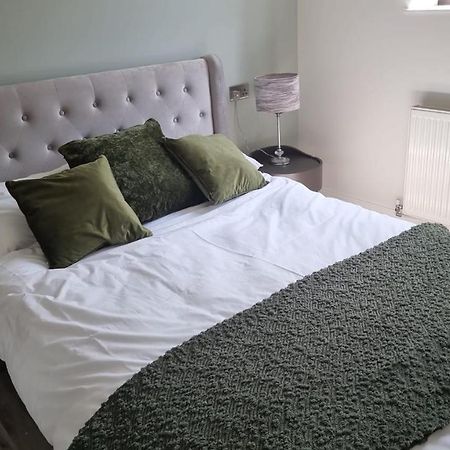 Jasmin Apartments - Luxury 1 & 2 Bedroom Units With Free Parking Bushey Ngoại thất bức ảnh